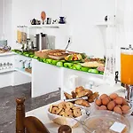 Cyclades Szálloda 3*