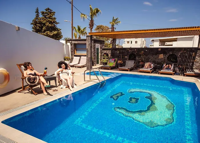 Cyclades Hotel Karterados (Santorini)