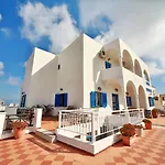 Hotel Cyclades