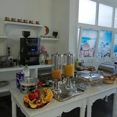 Hotel Cyclades 3*