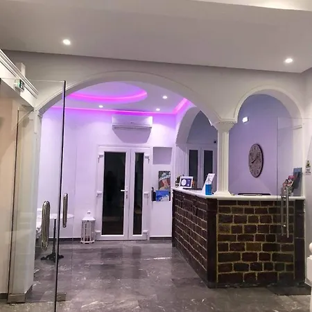 Hotel Cyclades 3*