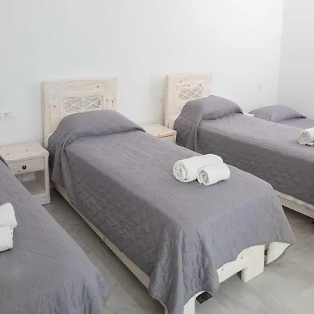 Cyclades Karterados (Santorini)