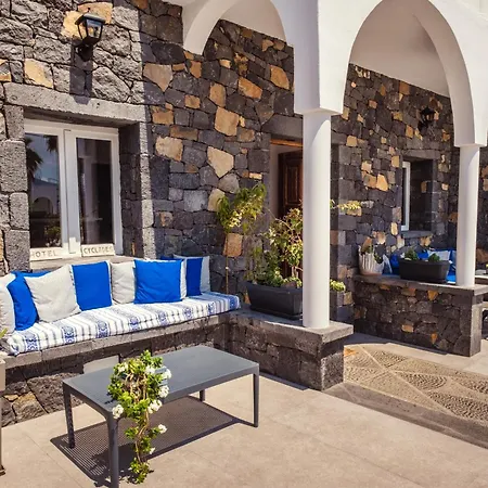 Cyclades Hotel 3*