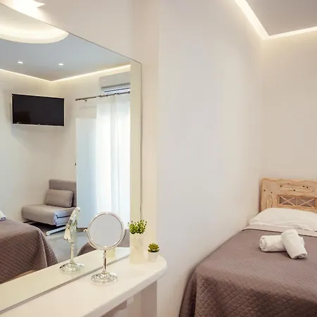 Cyclades Hotel 3*