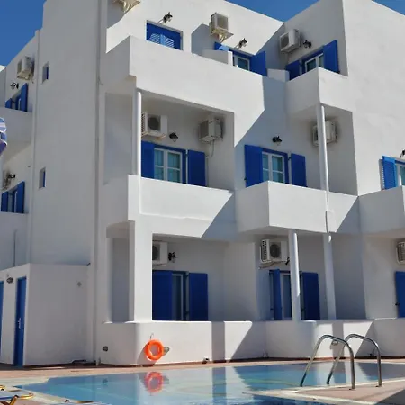 Cyclades 3* Karterados (Santorini)