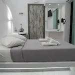 Cyclades Hotel Karterados (Santorini)