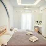 Cyclades Hotel