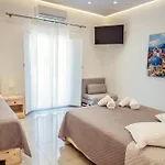 Cyclades Karterados (Santorini)
