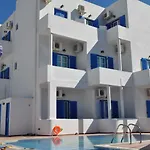 Cyclades 3* Karterados (Santorini)