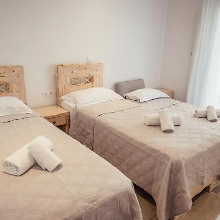 Cyclades Karterados (Santorini)